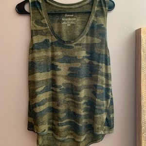 Lucky brand camo tank